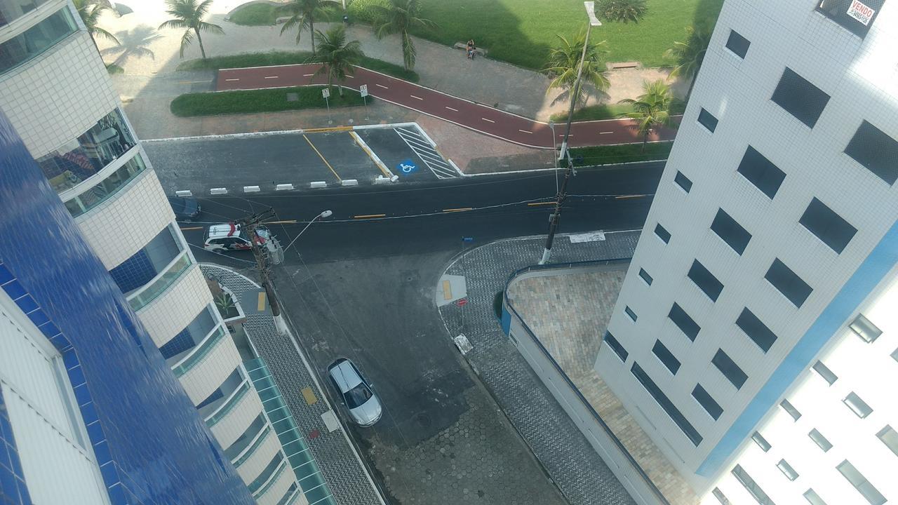 Belo apartamento com vistas para o mar - Pé na areia - Churrasqueira na varanda Praia Grande  Exterior foto