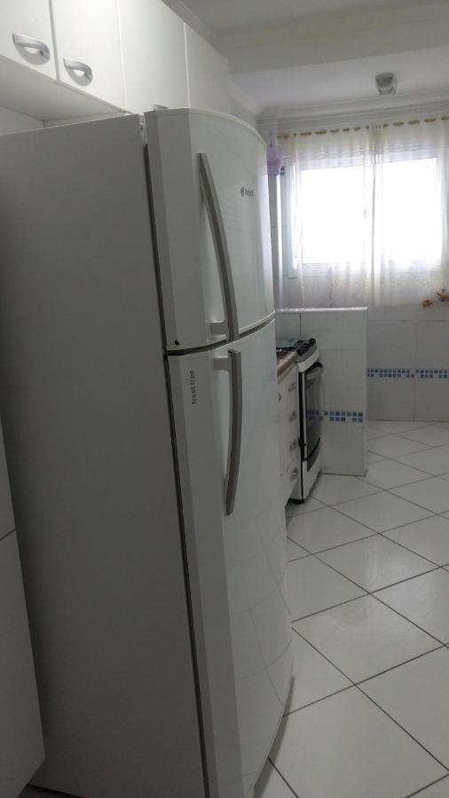 Belo apartamento com vistas para o mar - Pé na areia - Churrasqueira na varanda Praia Grande  Exterior foto